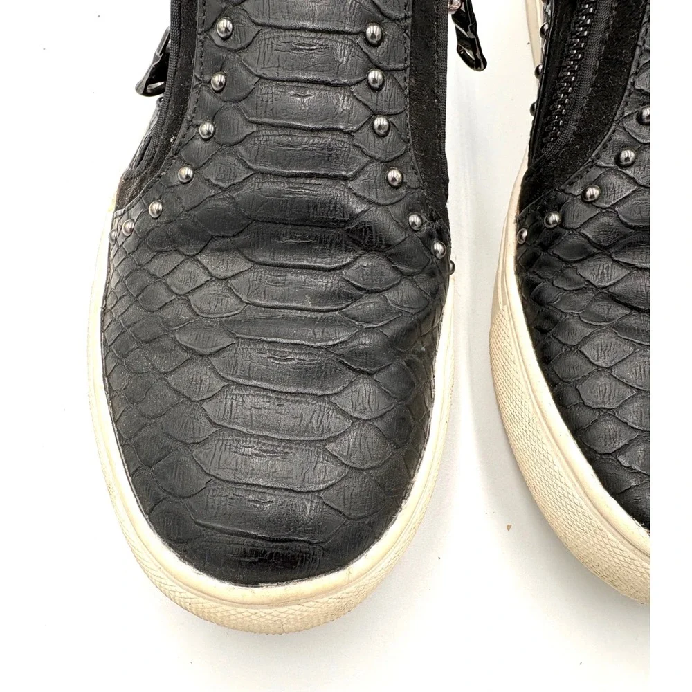 Report Andre Black Snakeskin Embossed Studded Zip‎ Slip On Sneakers Womens 6.5
